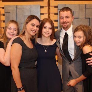 Meet your Posher, Dana